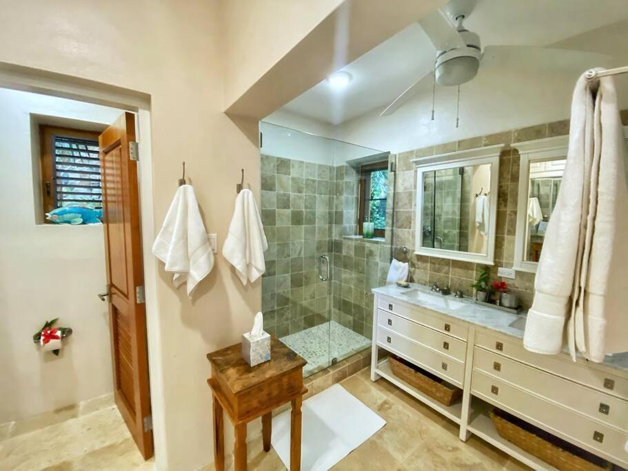 Luxury 7Br Waterfront Villa With Views Of Marina Cay And Scrub Island East End Zewnętrze zdjęcie