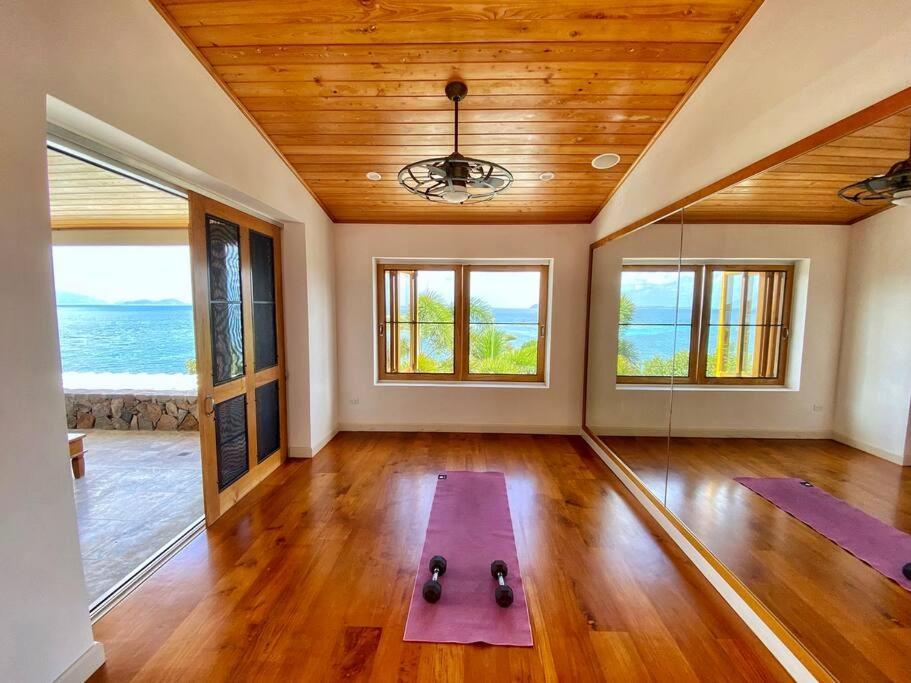 Luxury 7Br Waterfront Villa With Views Of Marina Cay And Scrub Island East End Zewnętrze zdjęcie